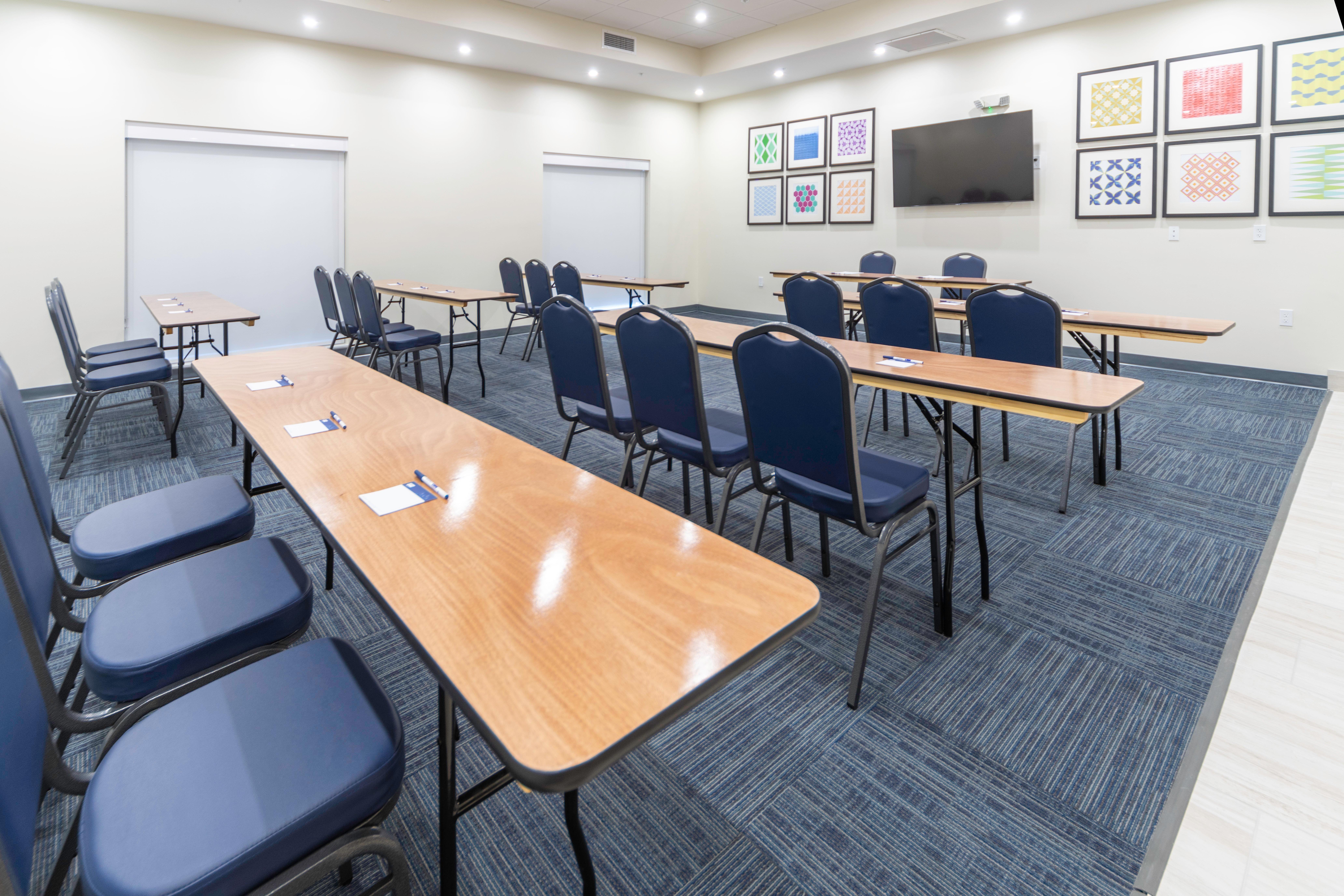Holiday Inn Express & Suites - Fort Myers Airport By Ihg Exterior foto